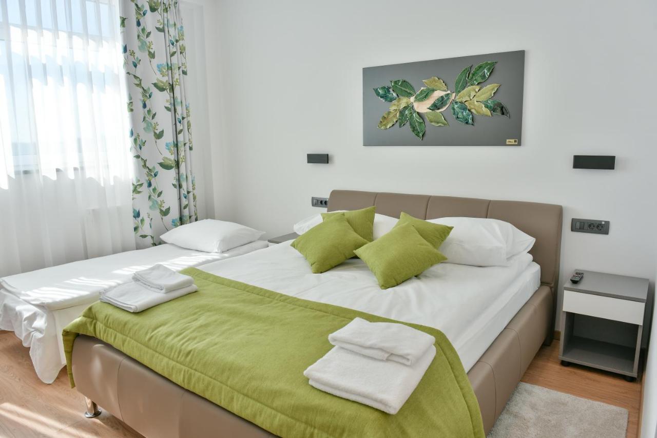 Hostel Green Donji Kraljevoc Luaran gambar